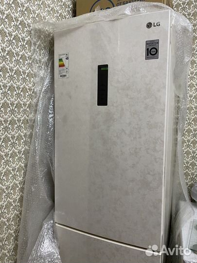 Холодильник lg новый