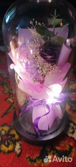 Роза в колбе с подсветкой