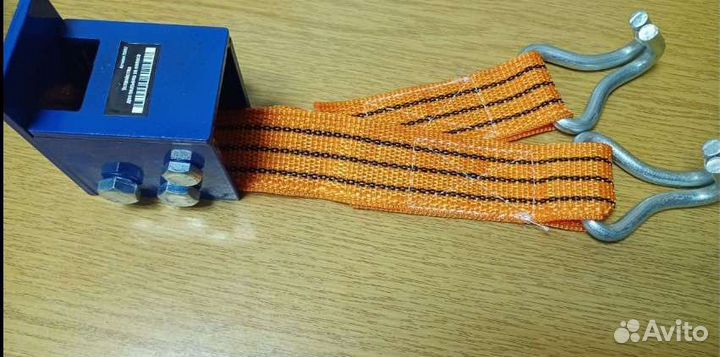 Зацеп с крюками за колесо для реечного домкрата