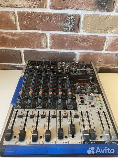 Микшерный пульт