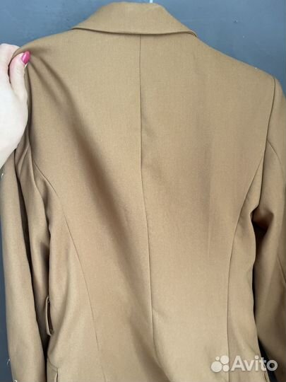 Платье-пиджак Stradivarius