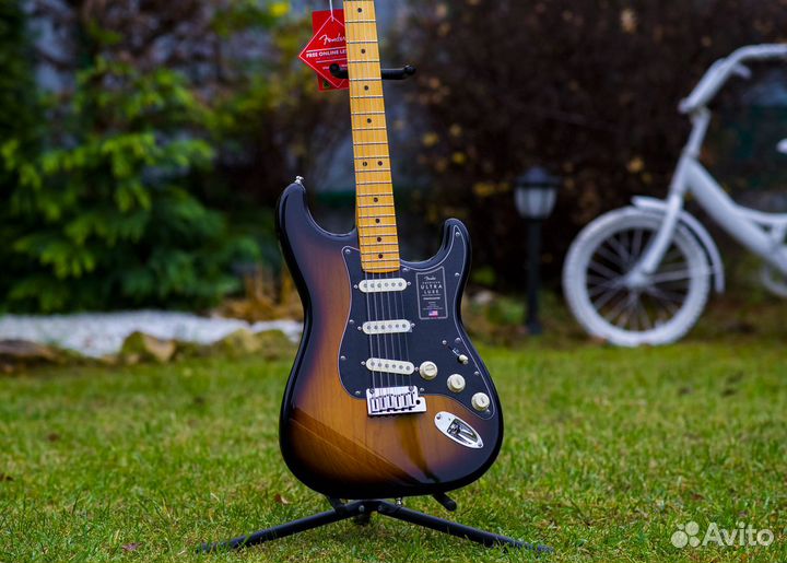 Fender American Ultra Luxe Stratocaster 2-Color