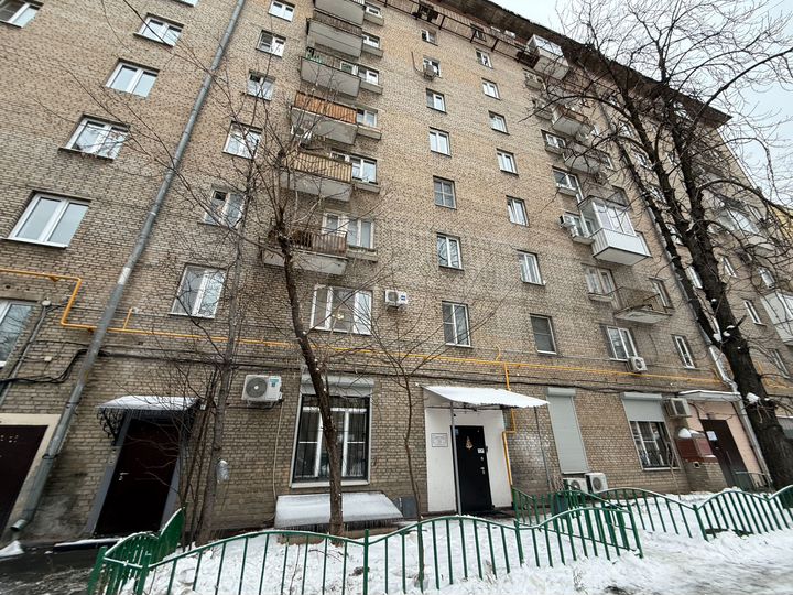 Апартаменты-студия, 11,2 м², 1/9 эт.