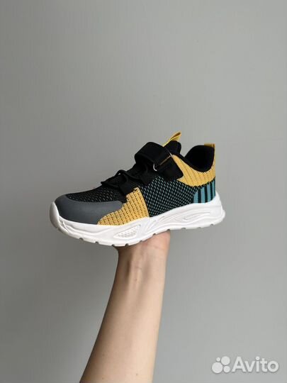 Кроссовки детские 29 размер Котофей