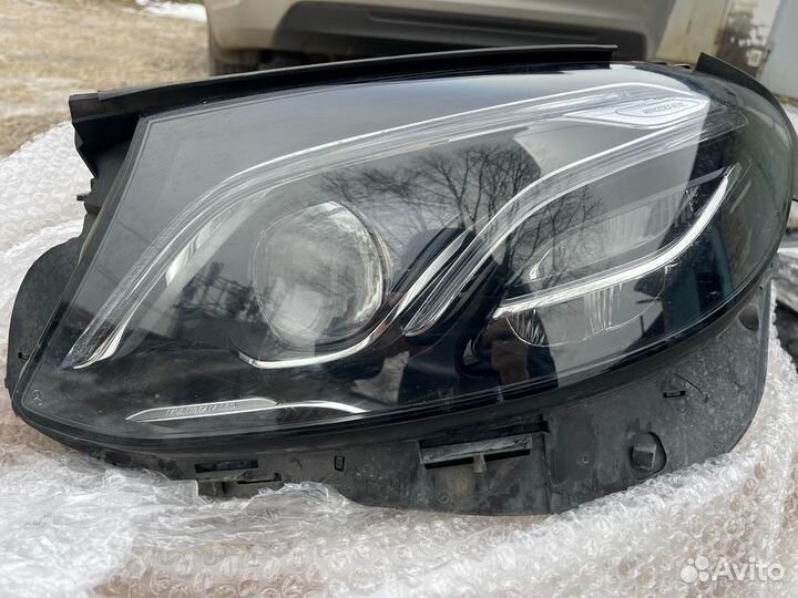 Фара левая mercedes w213