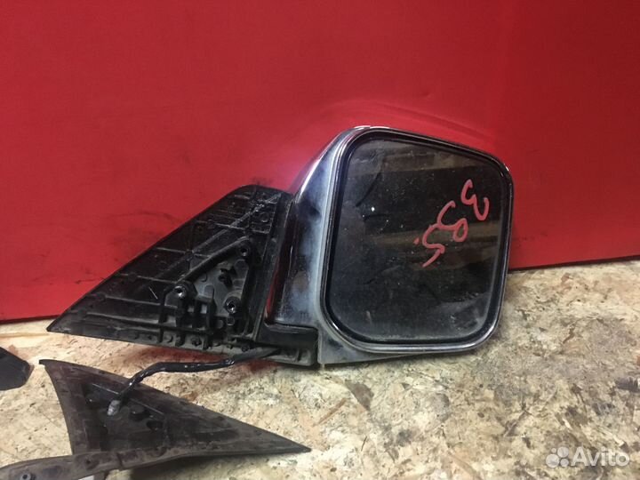 Зеркало правое Митсубиси Паджеро спорт 1/ монтеро