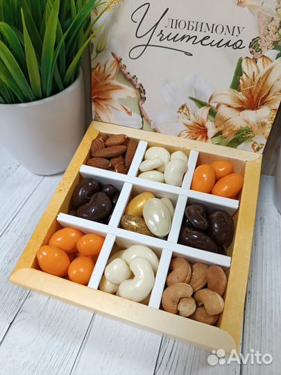 Подарочный набор на выпускной шоколад орехи #9