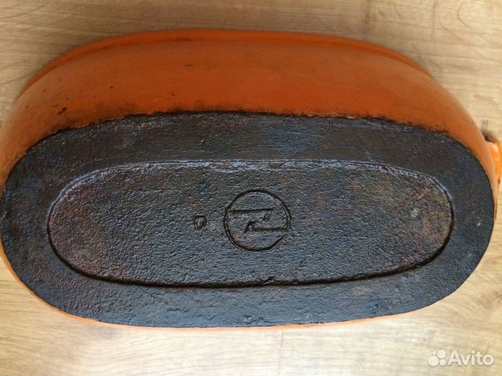 Утятница чугунная