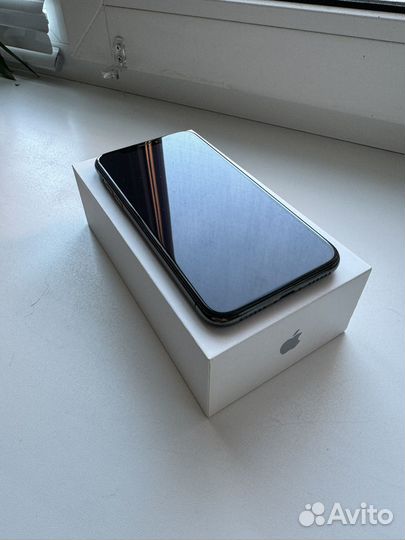 iPhone X, 256 ГБ