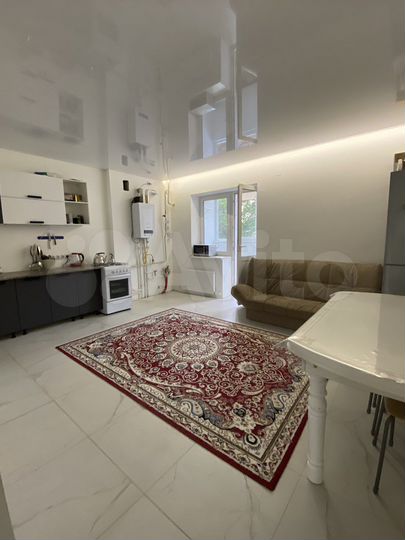2-к. квартира, 66 м², 1/4 эт.