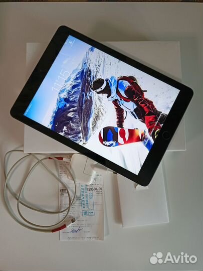Планшет Apple iPad air