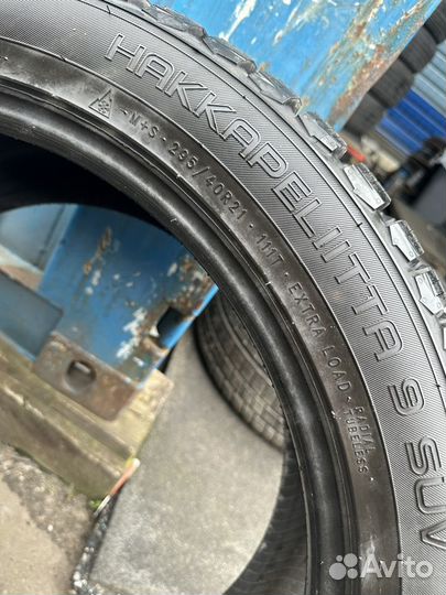 Nokian Tyres Hakkapeliitta 9 SUV 295/40 R21 111T