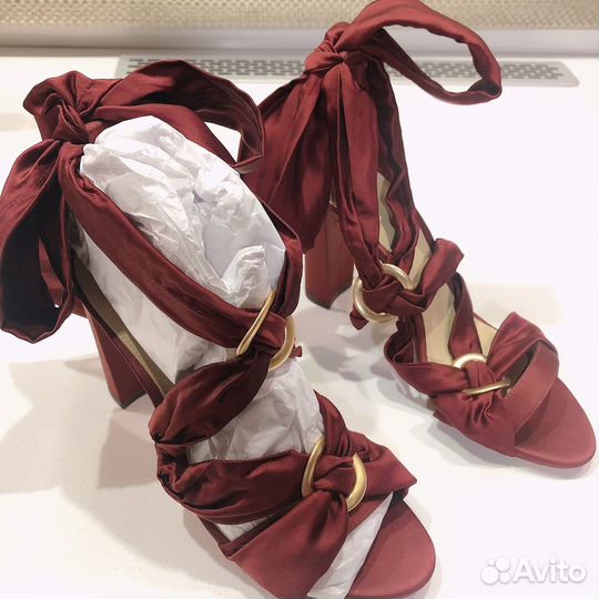 Босоножки женские 37 размер