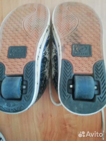 Кроссовки-ролики