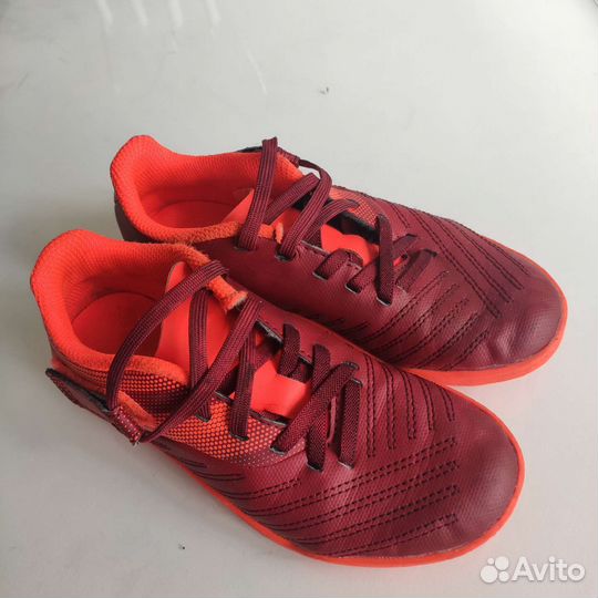 Футбольные бутсы kipsta 31