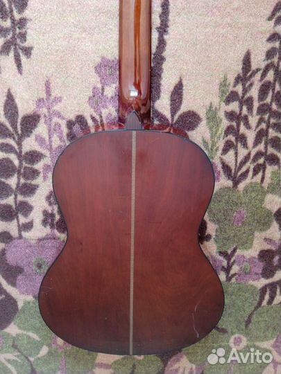 Классическая гитара Hohner, струны нейлон