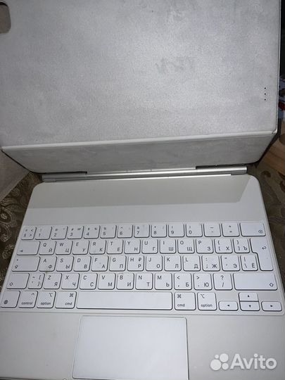 Клавиатура Apple Magic Keyboard для iPad Pro 12,9