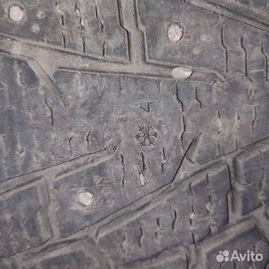 Nokian Tyres Hakkapeliitta 7 SUV 225/60 R17 103