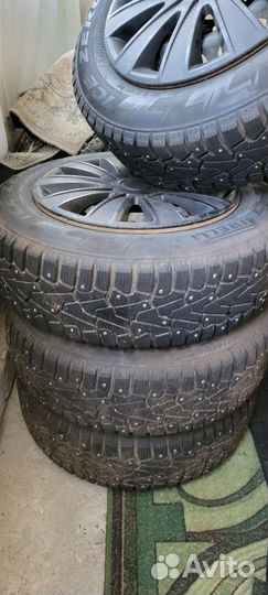 Комплект зимних колёс