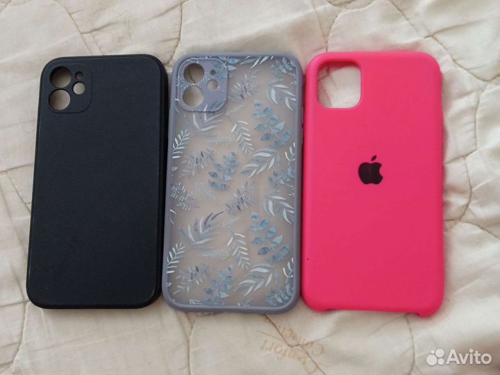 Чехол на iPhone 11