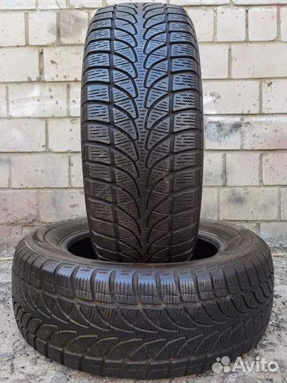 Bridgestone Blizzak LM-32 215/60 R16 99H