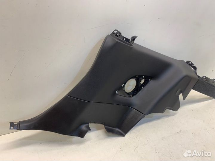 Обшивка салона правая Porsche Carrera 991