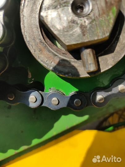 Пресс-подборщик John Deere 550, 1994