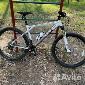 Gt avalanche elite sales mountain bike 2020