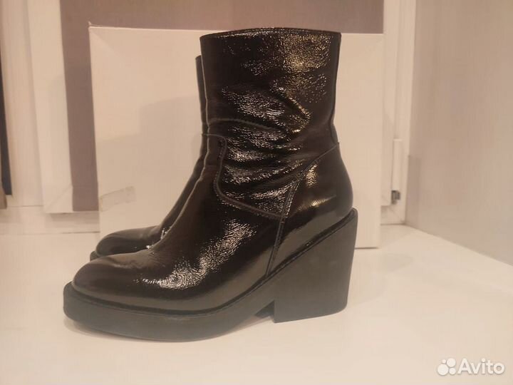 Ботинки женские демисезонные ASH