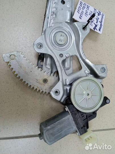 Стеклоподъемник двери задний правый Nissan X-Trail