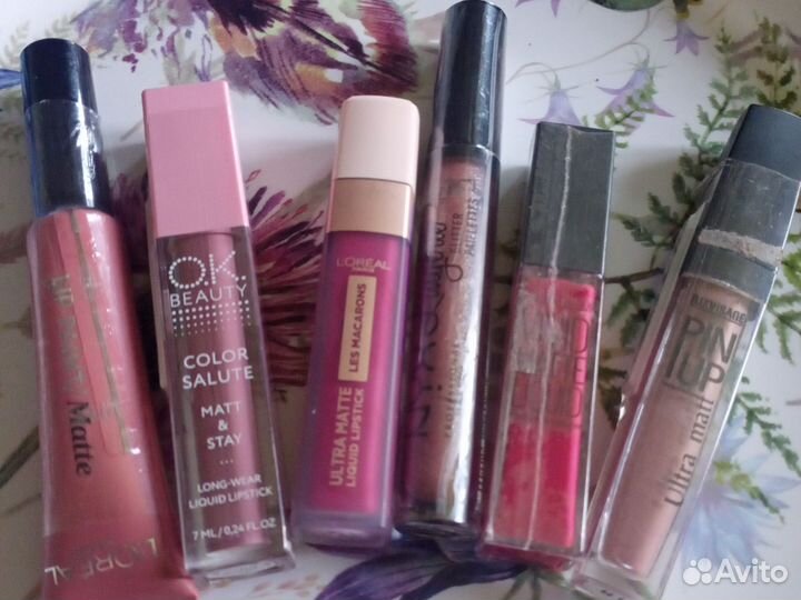 Блеск для губ жидкие помады №1