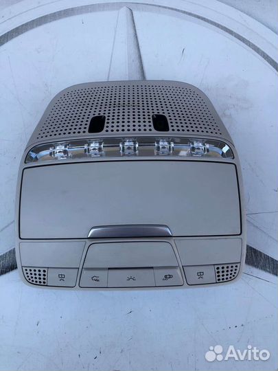Плафон передний мерседес 205