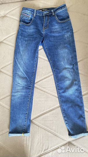 Джинсы скини