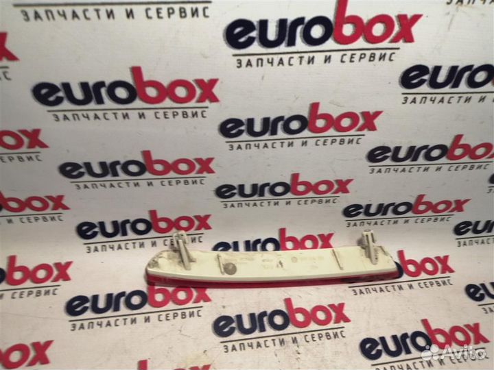 Отражатель в бампер задний левый VW Jetta 2006-20