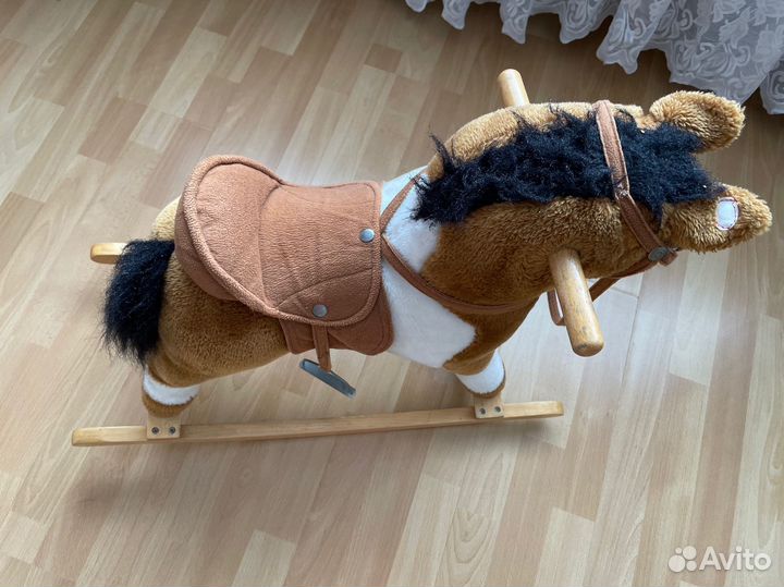 Детская качалка лошадь