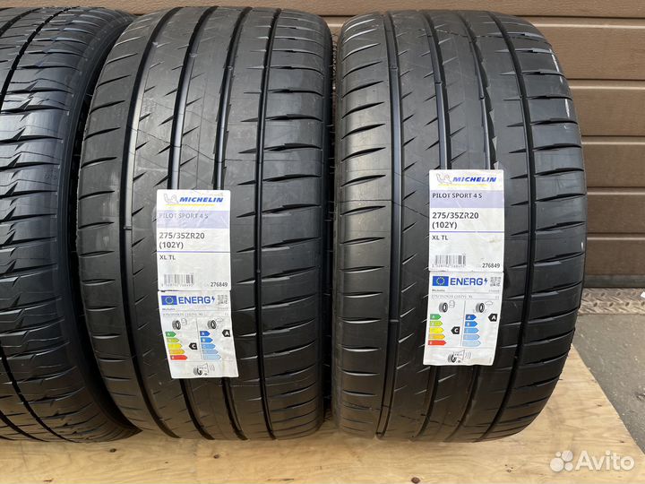 Michelin Pilot Sport 4 S 275/35 R20 и 285/35 R20 104Y