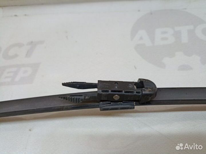 Щетка стеклоочистителя Audi A3 8PA BZB 2008