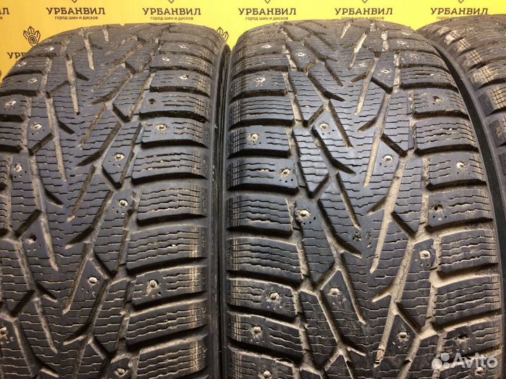 Nokian Tyres Hakkapeliitta 7 215/60 R16 99T