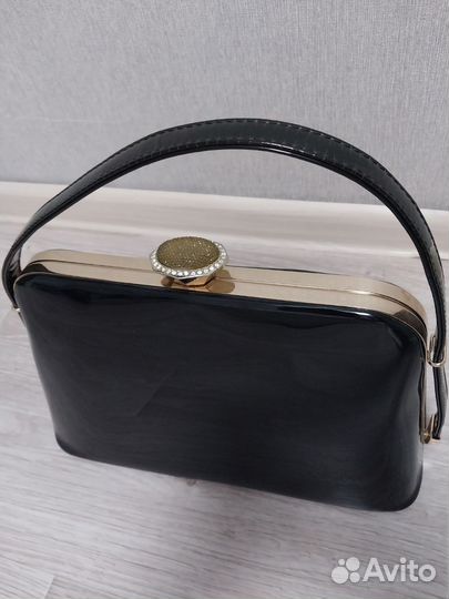 Сумка-клатч (лакиров-я)