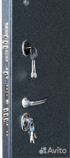 Дверь с зеркалом входная