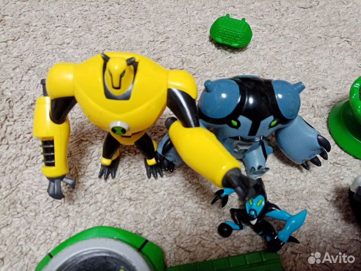 Игрушки Ben 10