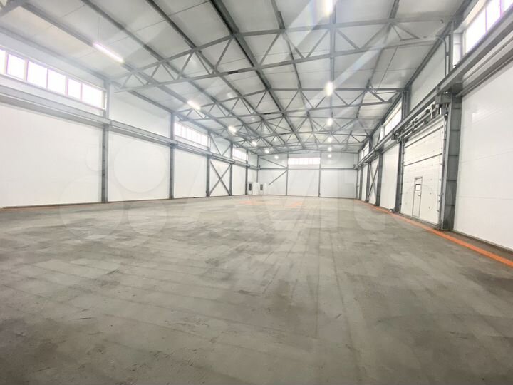 Склад, 760 м²