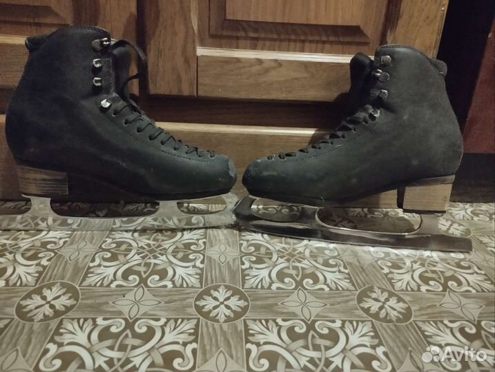 Фигурные коньки