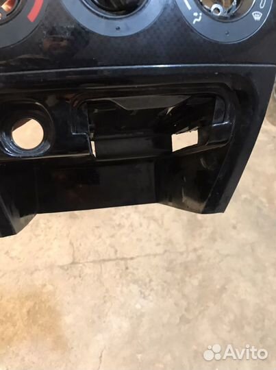 Консоль geely мк