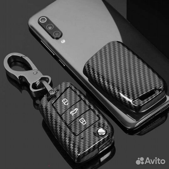 Чехол для ключа Volkswagen, Skoda карбоновый