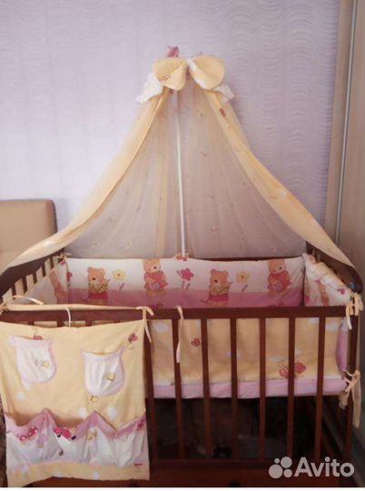 Детская кровать манеж