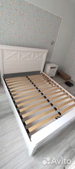 Кровать из массива дерева Круз 02