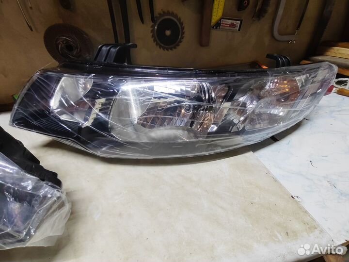 Фары kia cerato 2