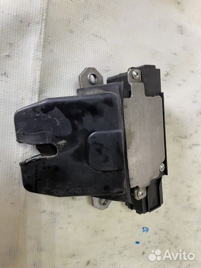 Замок багажника Ford Focus 2
