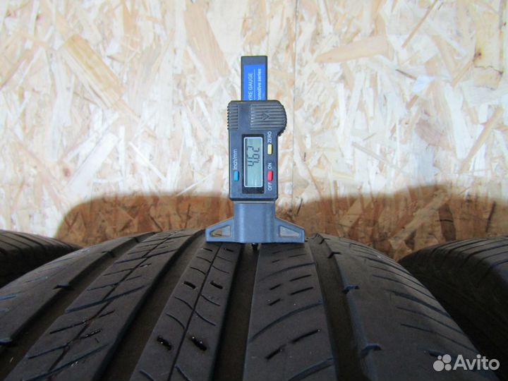 Hankook Dynapro HP2 RA33 275/65 R17